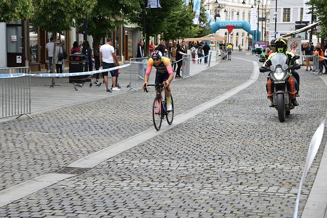 的角球创新 的角球创新